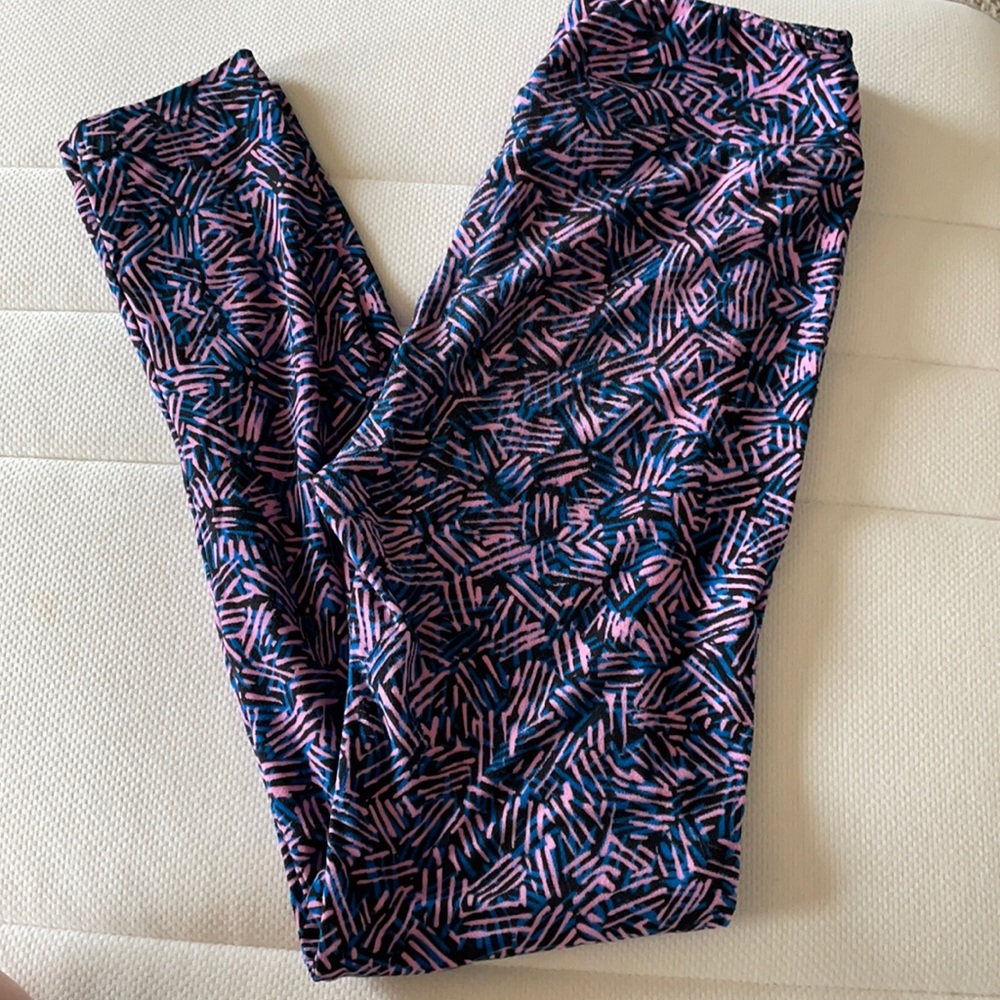 LULAROE LEGGINGS!!!!!! SO SOFT!